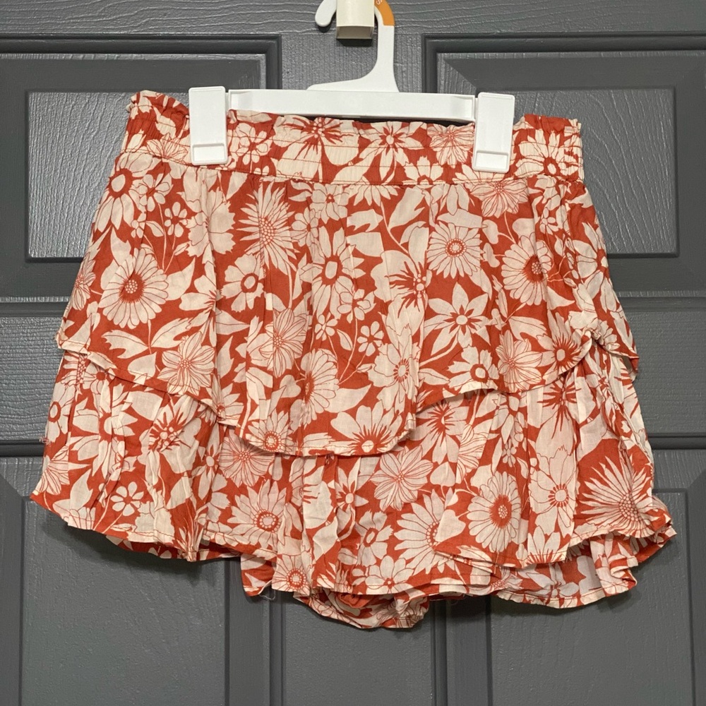American Eagle | rust colored | floral | lined | skort | medium